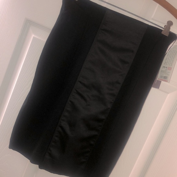 Guess (M) bodysuit/ Jonathan Saunders for Target (S) Midi Skirt - Picture 5 of 7